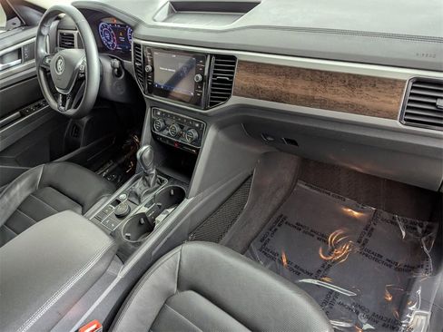 Used 2019 Volkswagen Atlas SEL Premium image 36