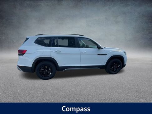 New 2025 Volkswagen Atlas Peak Edition SE image 25