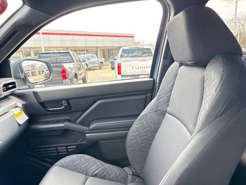 New 2026 Toyota Tacoma SR5 image 17