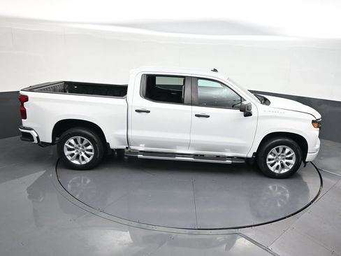 Used 2023 Chevrolet Silverado 1500 Custom RWD image 20