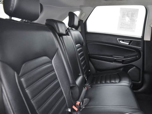 Used 2023 Ford Edge SEL image 14