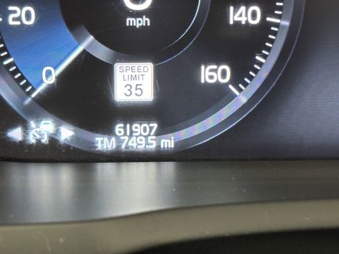 Used 2021 Volvo XC90 T8 Inscription w/ Advanced Package image 39