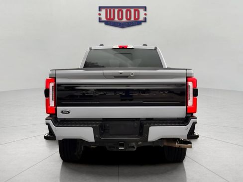 Used 2026 Ford F350 Platinum w/ FX4 Off-Road Package AWD/4WD image 3