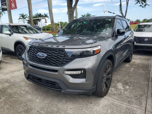 Used 2023 Ford Explorer ST w/ Equipment Group 401A AWD/4WD image 2