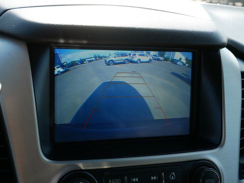 Used 2019 GMC Yukon XL SLT w/ Open Road Package AWD/4WD image 33
