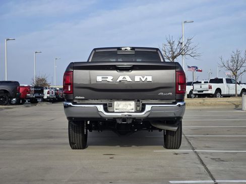 New 2025 RAM 2500 Tradesman AWD/4WD image 8
