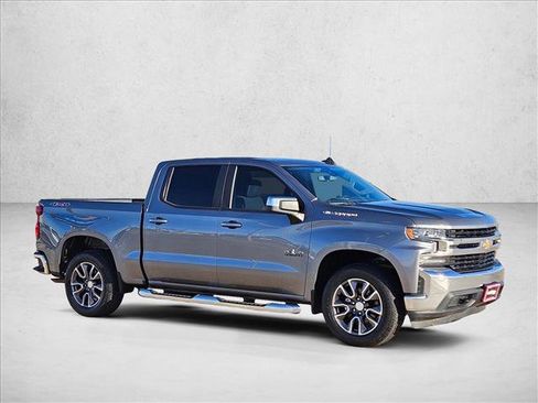 Used 2020 Chevrolet Silverado 1500 LT w/ Texas Edition image 3