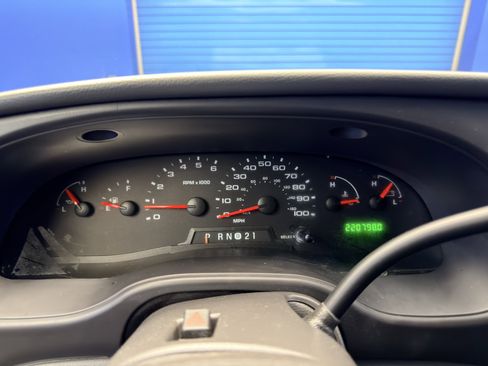 Used 2007 Ford E-250 and Econoline 250 image 18