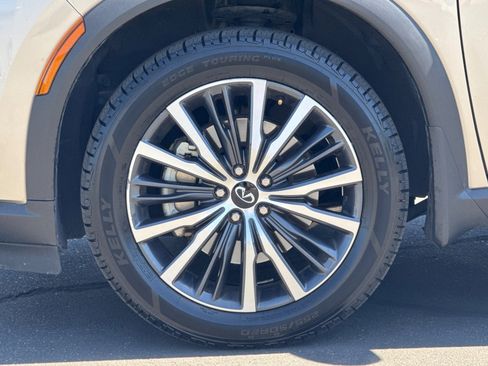Used 2022 INFINITI QX60 Sensory w/ Cargo Package AWD/4WD image 38