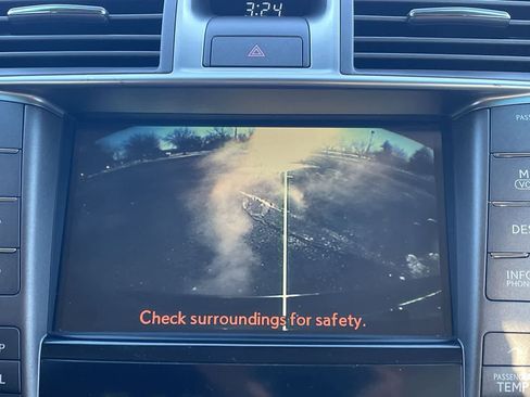 Used 2012 Lexus LS 460 image 27