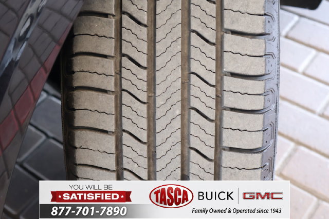 Used 2020 Buick Envision Essence FWD image 10