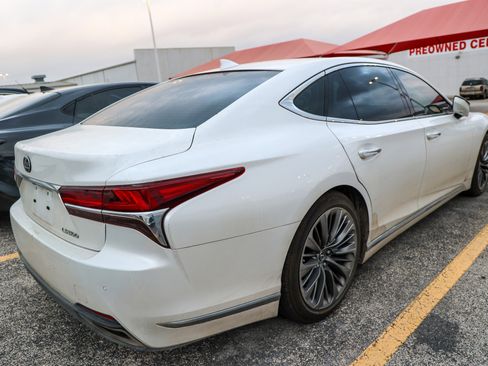 Used 2018 Lexus LS 500 w/ Interior Upgrade Package image 8