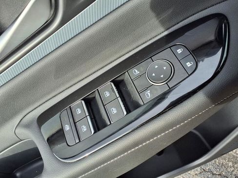 New 2025 Nissan Murano SL image 19