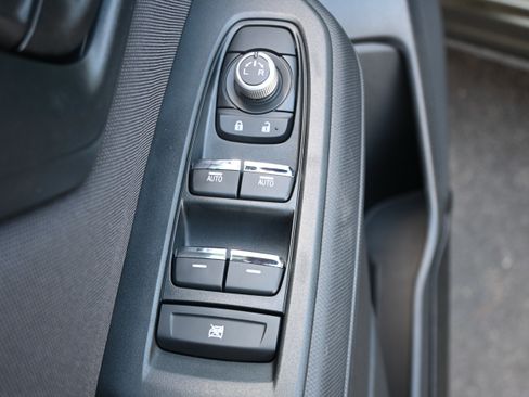 Used 2025 Subaru Forester Premium image 15