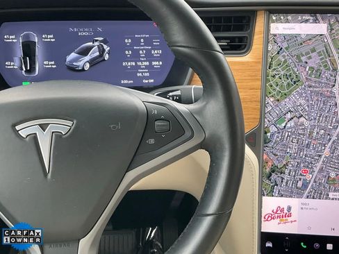 Used 2018 Tesla Model X 100D image 45