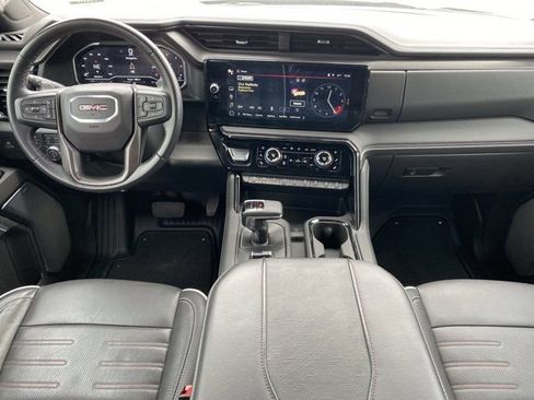 Used 2024 GMC Sierra 1500 AT4X image 14
