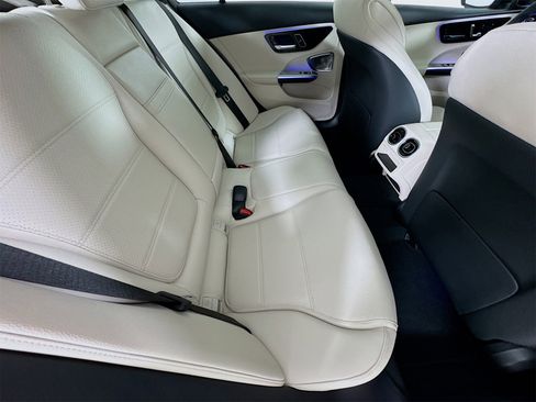 New 2026 Mercedes-Benz C 300 Sedan image 30