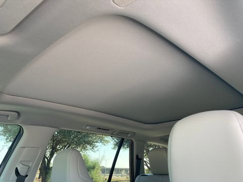 New 2026 Toyota Grand Highlander Limited image 6