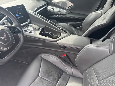 Used 2024 Chevrolet Corvette Stingray Premium Cpe w/ 3LT image 7