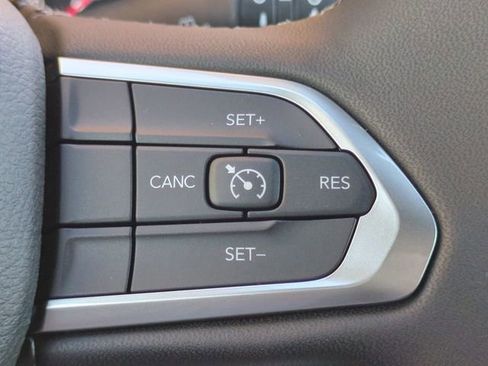 New 2026 Jeep Compass Latitude image 24