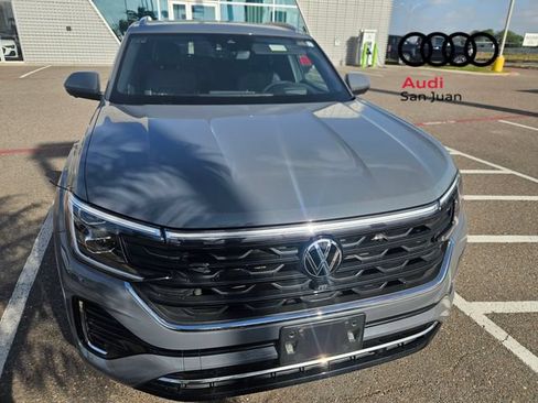 Used 2024 Volkswagen Atlas Cross Sport SEL Premium R-Line AWD/4WD image 2