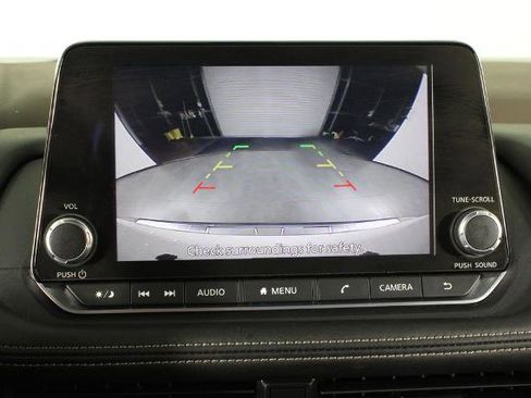 Certified 2023 Nissan Rogue SV image 30