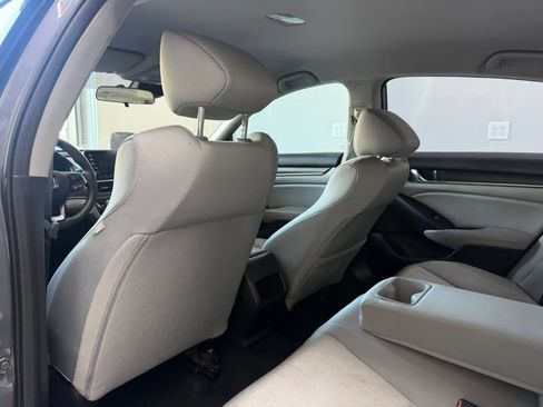 Used 2018 Honda Accord LX image 21