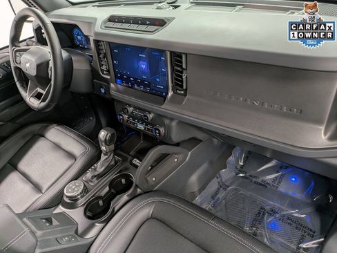 Certified 2025 Ford Bronco Badlands AWD/4WD image 31