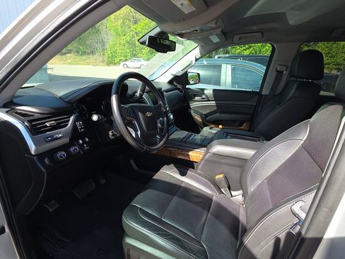 Used 2020 Chevrolet Tahoe Premier w/ Max Trailering Package image 8