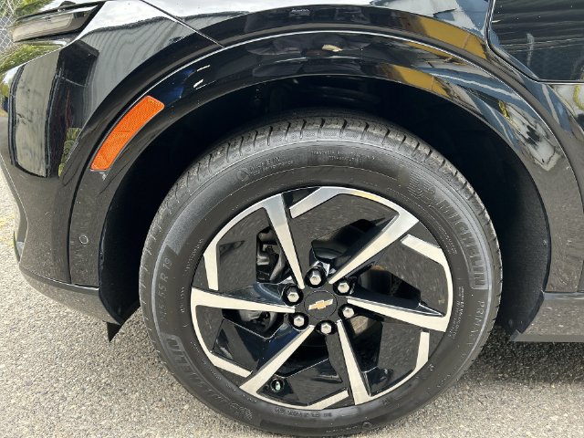 Used 2024 Chevrolet Equinox EV LT w/ Active Safety Package 3 FWD image 31