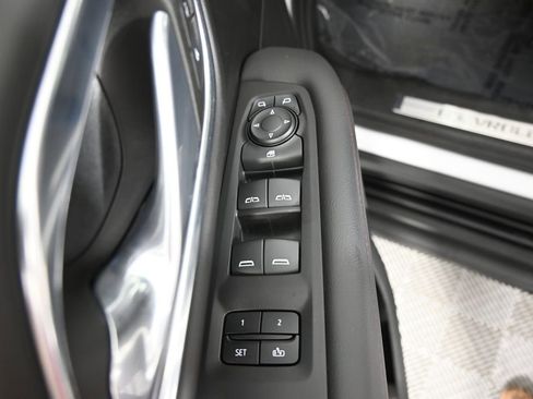 Used 2023 Chevrolet Tahoe RST AWD/4WD image 20