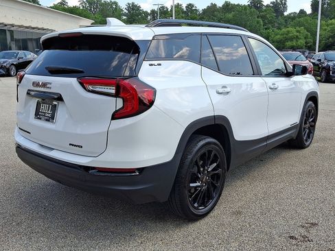 Used 2023 GMC Terrain SLE w/ Elevation Edition AWD/4WD image 24