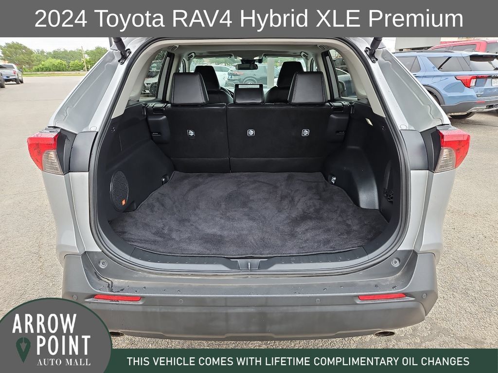 Used 2024 Toyota RAV4 XLE Premium w/ Weather Package AWD/4WD image 17