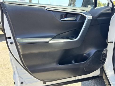 Used 2023 Toyota RAV4 Adventure image 19