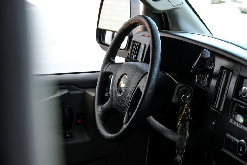 Used 2024 Chevrolet Express 2500 w/ Driver Convenience Package RWD image 10