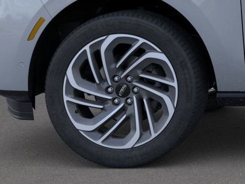 New 2025 Lincoln Navigator L Reserve image 37