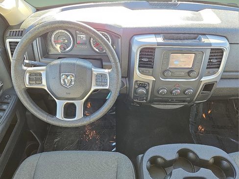 Used 2024 RAM 1500 Classic SLT image 18