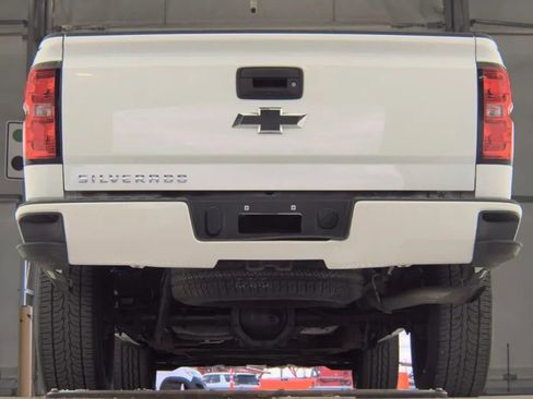 Used 2018 Chevrolet Silverado 1500 Custom w/ Rally 1 Edition RWD image 7