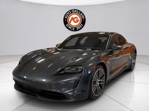Used 2021 Porsche Taycan RWD image 7