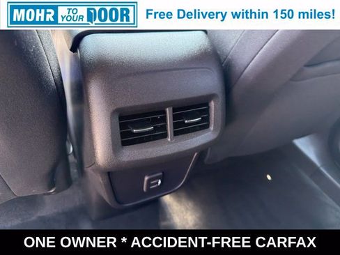 Used 2024 Chevrolet Equinox LT FWD image 42