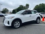 New 2025 Nissan Kicks Play S image 3
