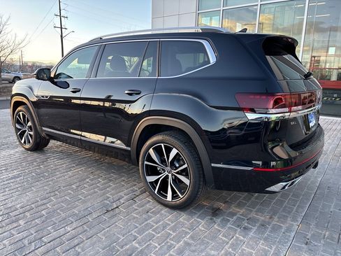 New 2026 Volkswagen Atlas SEL Premium R-Line AWD/4WD image 3