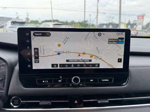 Used 2025 Mitsubishi Outlander SE FWD image 19
