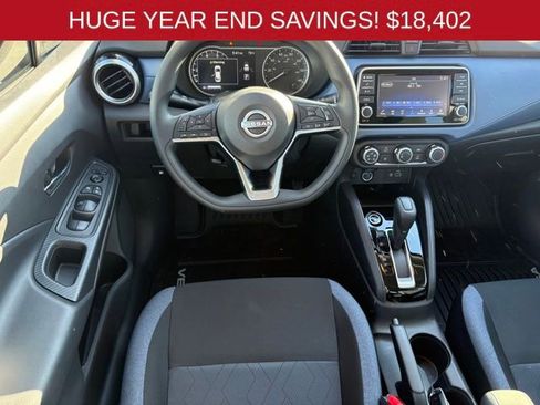 New 2025 Nissan Versa SV w/ Trunk Package image 10