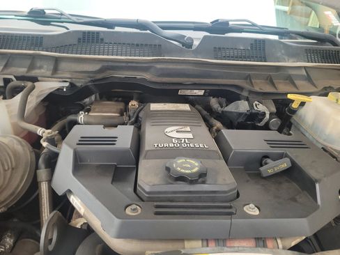Used 2018 RAM 5500 Tradesman w/ Ambulance Prep Group AWD/4WD image 9