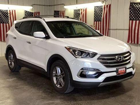 Used 2017 Hyundai Santa Fe Sport AWD/4WD image 1