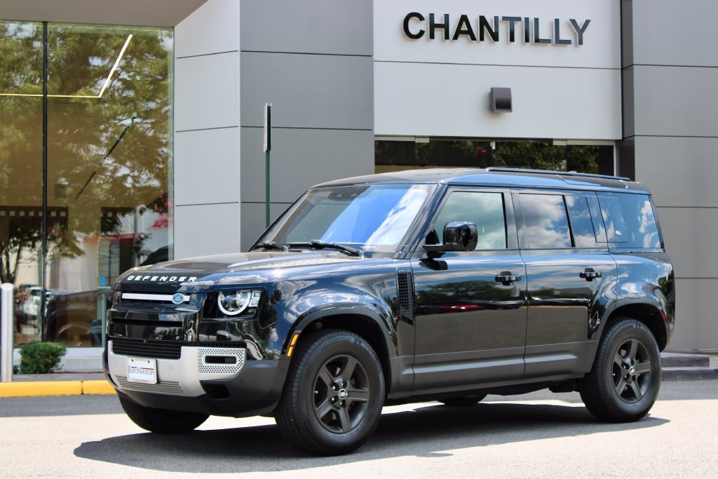 Used 2021 Land Rover Defender 110 AWD/4WD image 1