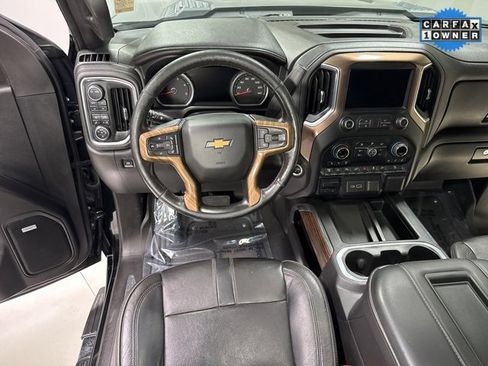 Used 2021 Chevrolet Silverado 2500 High Country w/ Z71 Off-Road Package image 17