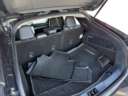 Used 2021 Ford Mustang Mach-E Select image 12