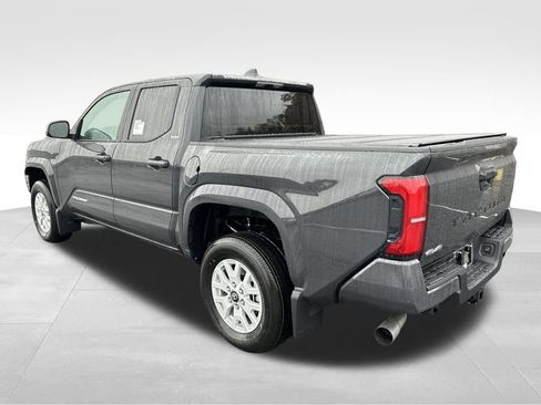 New 2025 Toyota Tacoma SR5 image 3